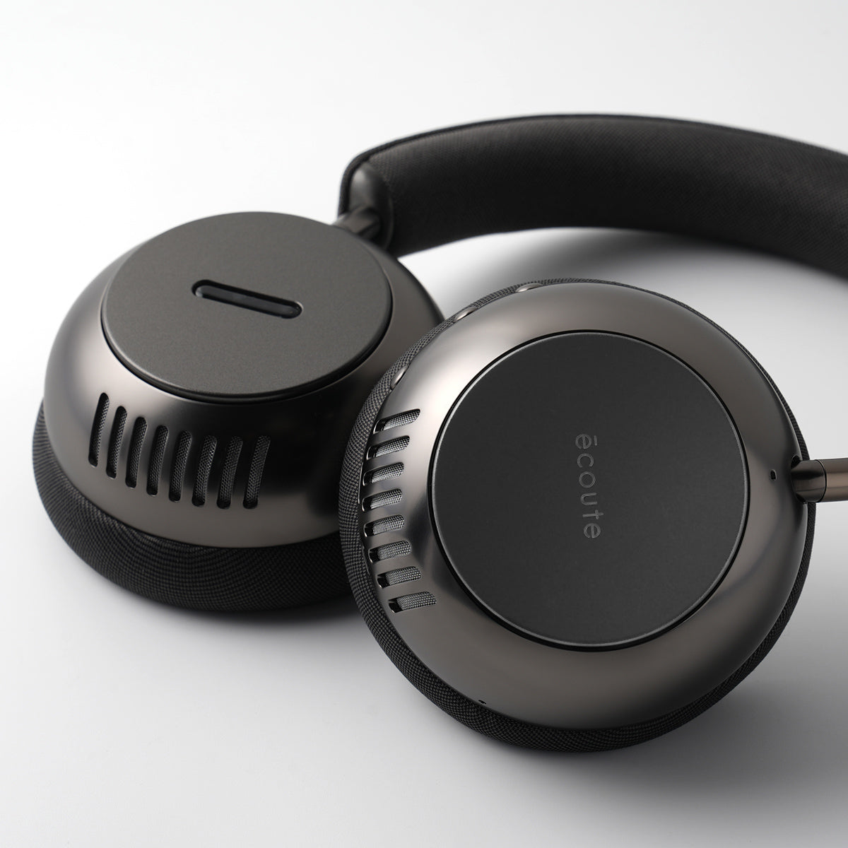 Gunmetal TH1 Closed-Back Audiophile Headphones with Vacuum Tube Preamp