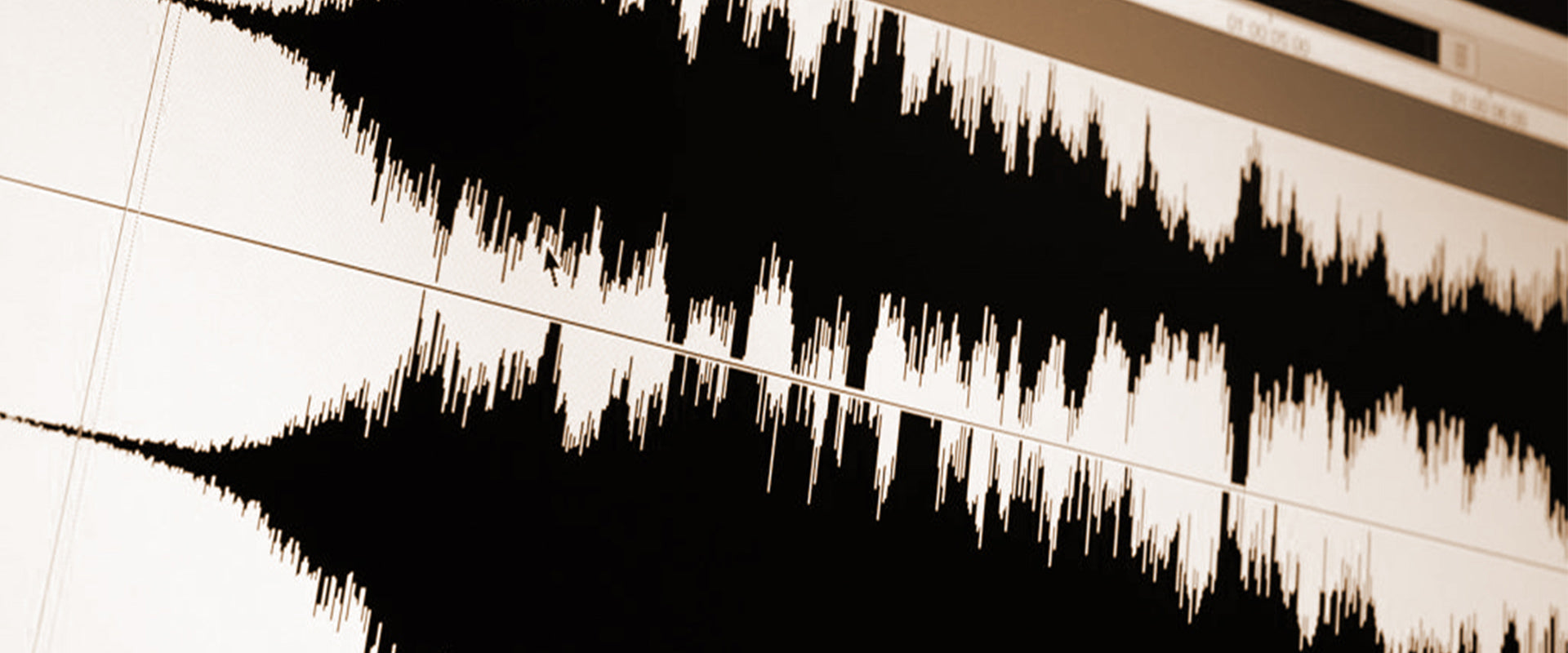 Dual-Mono Amplification vs. Regular Stereo