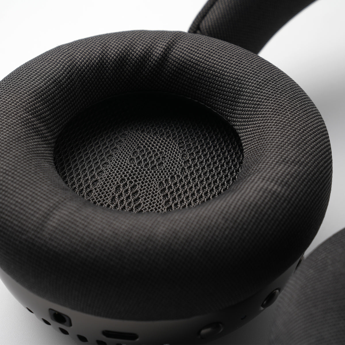 TH1 Gunmetal Vacuum Tube Headphones